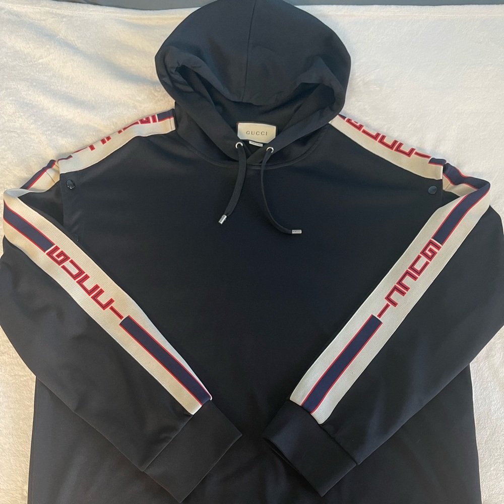 Gucci sweater authentic purchased from therealreal